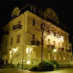Weisses Haus 4* באד קיסינגן
