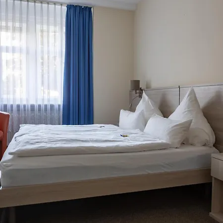 Weisses Haus 4*