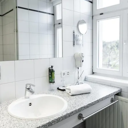 Weisses Haus Lägenhetshotell 4*