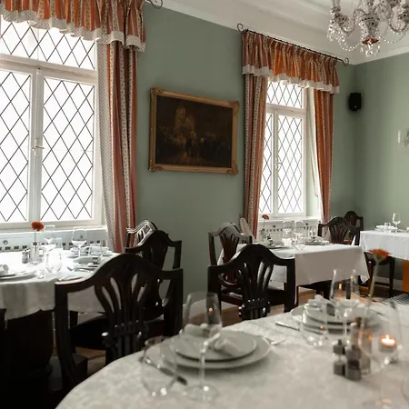 Weisses Haus Lägenhetshotell Bad Kissingen