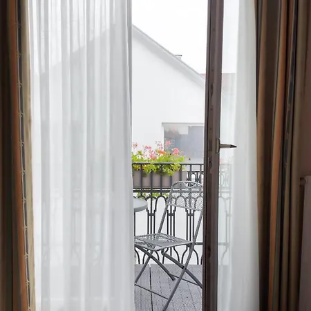 شقة فندقية Weisses Haus سيئة كيسينجين