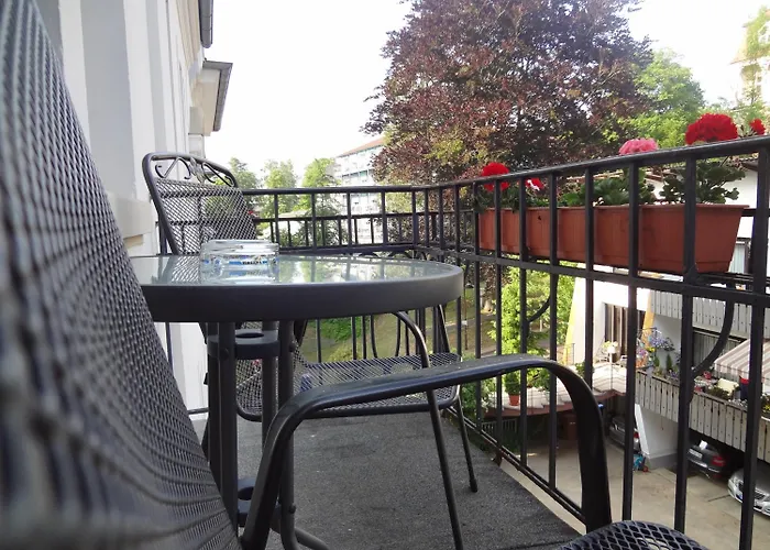 Aparthotel Weisses Haus 4*