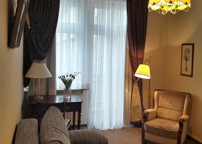 Aparthotel Weisses Haus 4*