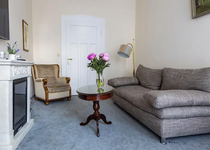 Weisses Haus Aparthotel 4*
