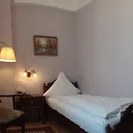Weisses Haus Hotel apartamentowy 4*