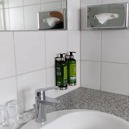 Weisses Haus Aparthotel 4*