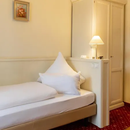 Aparthotel Weisses Haus