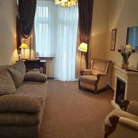 Apartahotel Weisses Haus 4*